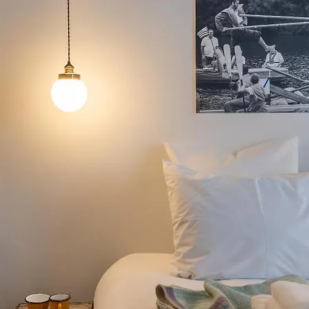 Espace 43 - Les 7 Hotel