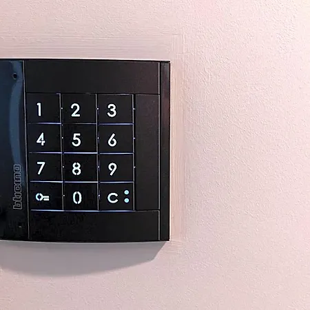 Otel Espace 43 - Les 7 Namur
