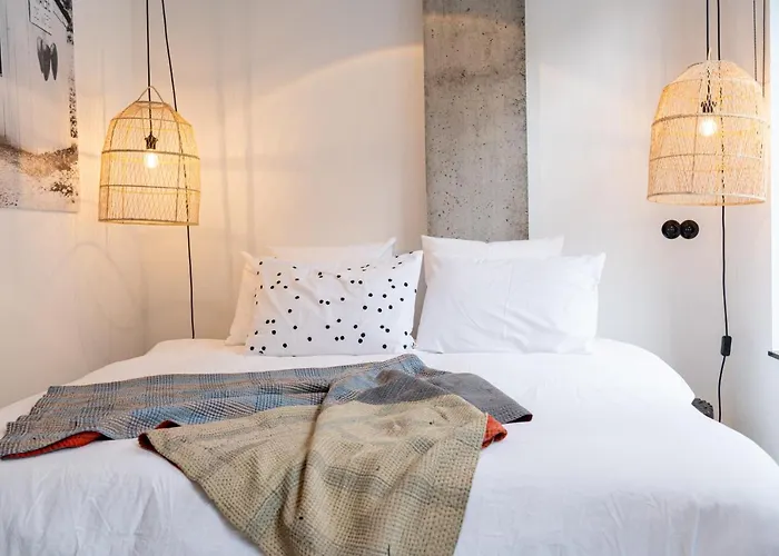 호텔 Espace 43 - Les 7 3*