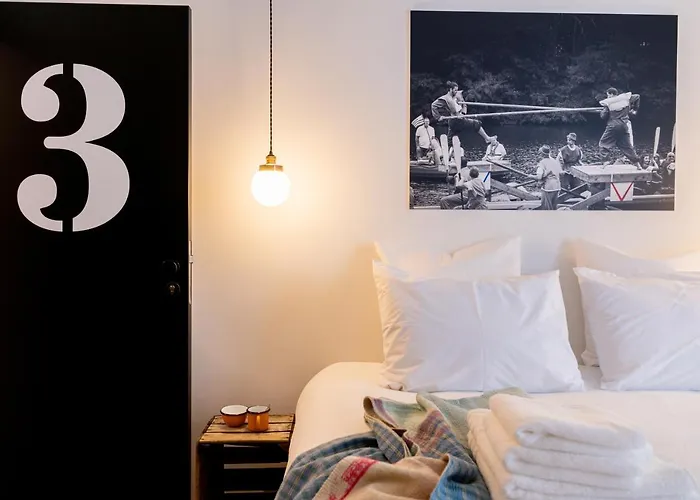 Espace 43 - Les 7 3* 나무르