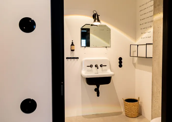 Espace 43 - Les 7 3* 나무르